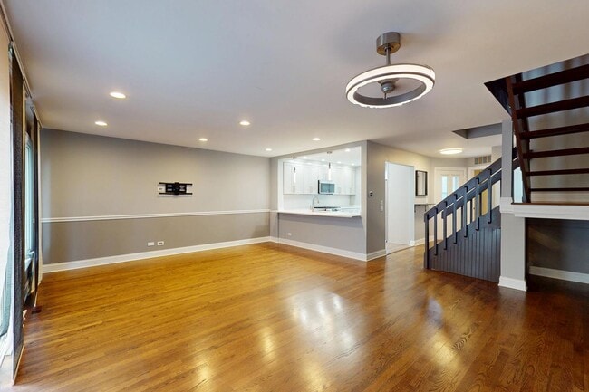 Foto del edificio - 333 Redwing Dr