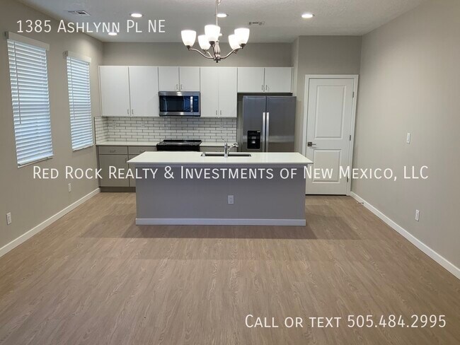 Building Photo - 1385 Ashlynn Pl