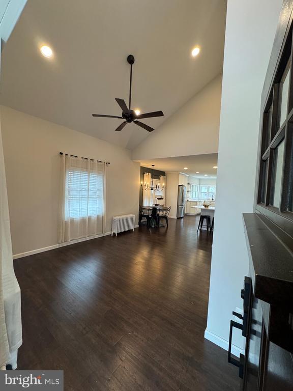 Building Photo - 122 S Haviland Ave