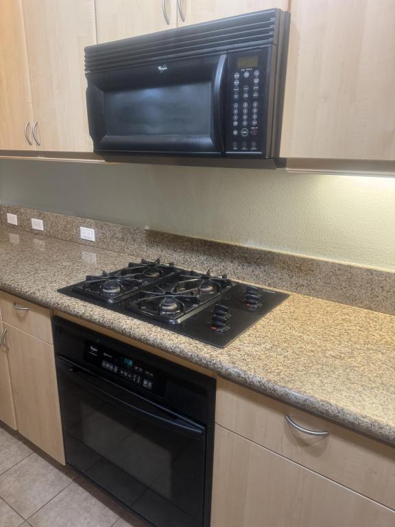 Foto del edificio - 8275 Station Village Ln