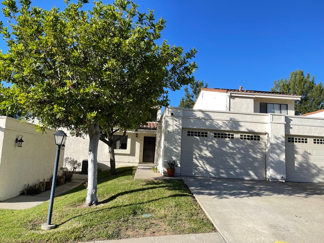 17762 Villamoura Dr, Poway, CA 92064 Townhome Rentals in Poway CA