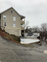 Building Photo - 105 Camptown St