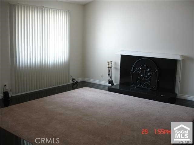 Foto del edificio - 1749 N Rutherford St
