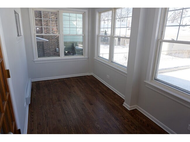 Building Photo - 3818 N Kenneth Ave