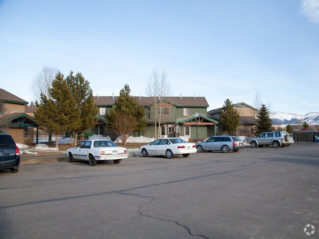 Foto del edificio - Wapiti Meadows Apartments