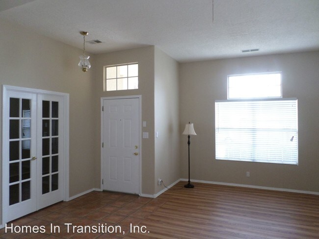 Building Photo - 8206 Camino Paisano NW