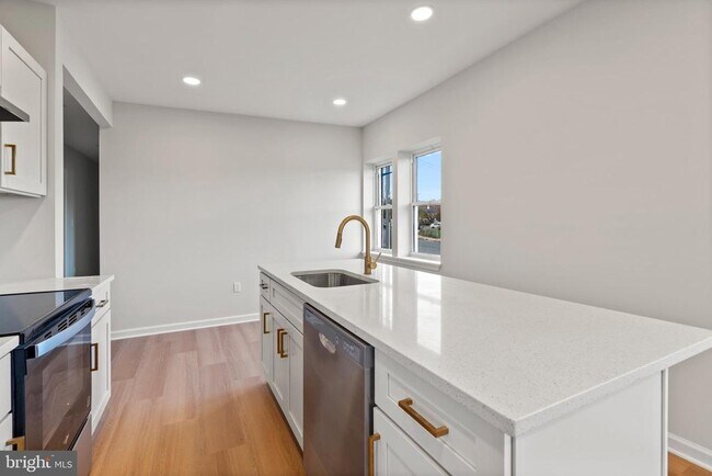 Foto del edificio - 730 New Pittsburg Ave