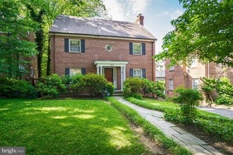 Building Photo - 1626 Kalmia Rd NW