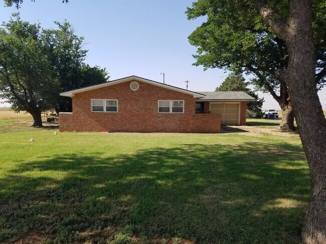 Foto del edificio - 8902 E County Rd 7700