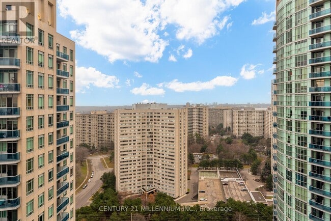 Building Photo - 80 Absolute Ave