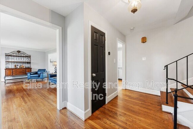 Building Photo - 1116 Circlewood Dr