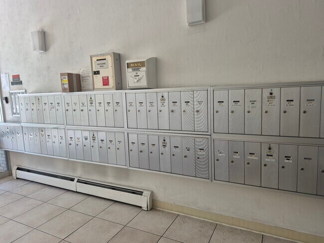 Foto del edificio - 7801 W 35th Ave