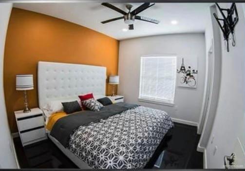 Foto del edificio - 10 E St