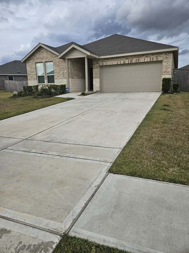 Foto del edificio - 26610 Coast Redwood Dr