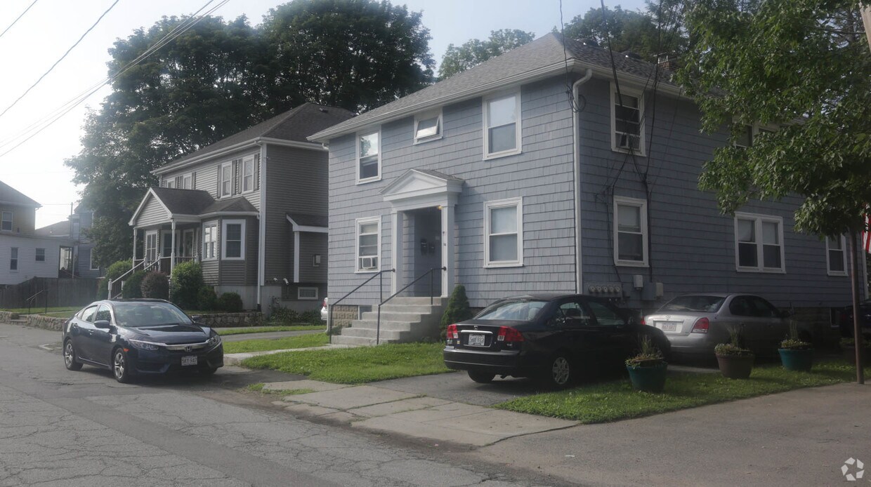 Building Photo - 56 Winthrop St