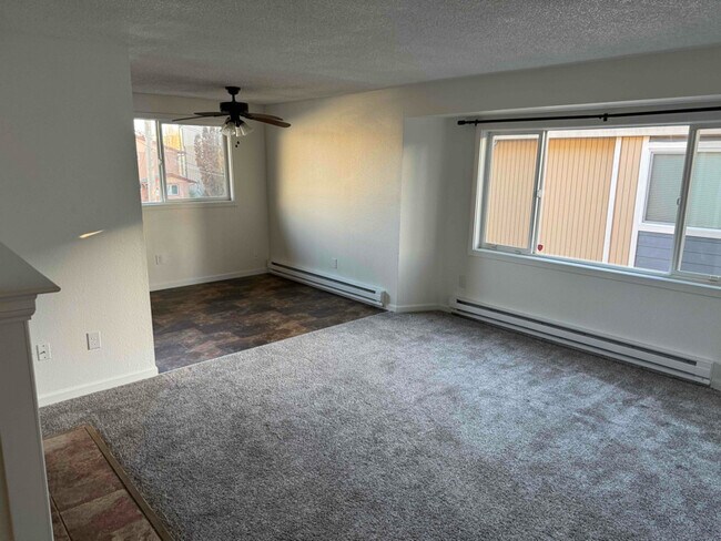 Foto del edificio - 4027 S Warner St