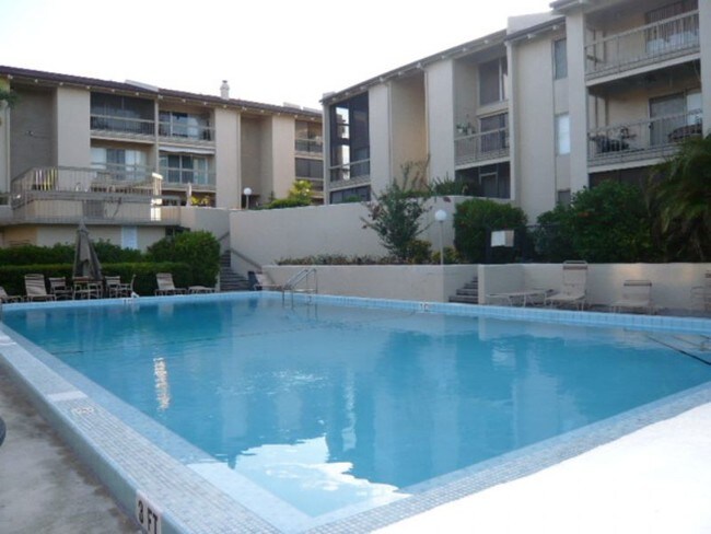 Building Photo - Close to just about everything!