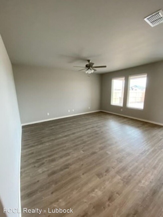 Foto del edificio - 3 br, 2 bath House - 7731 96th