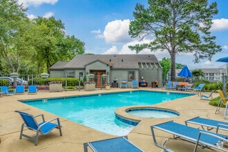 Building Photo - Reflection Pointe Apartments