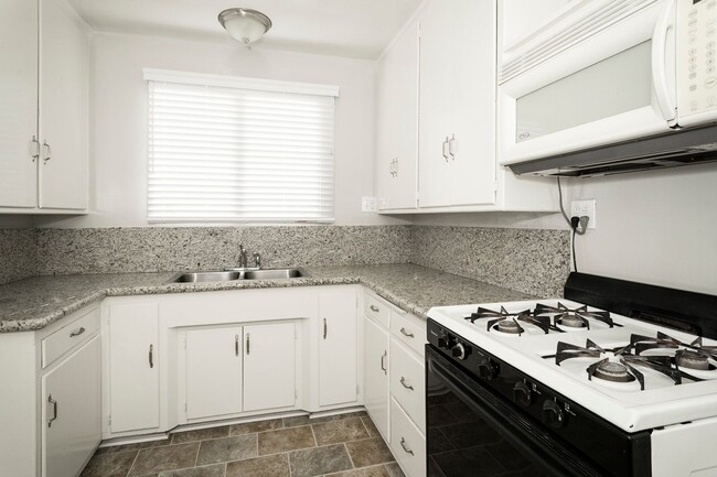 Foto del edificio - 1420 Barrington Way