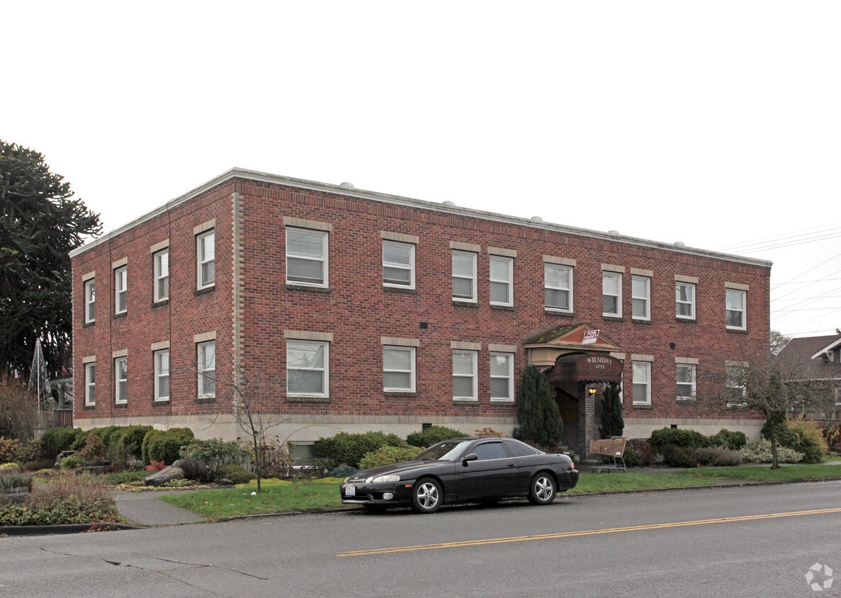 Primary Photo - Wilmont Apartments