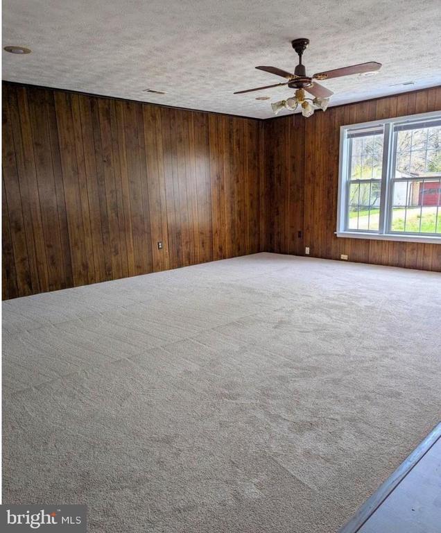 Foto del edificio - 8608 Linton Hall Rd