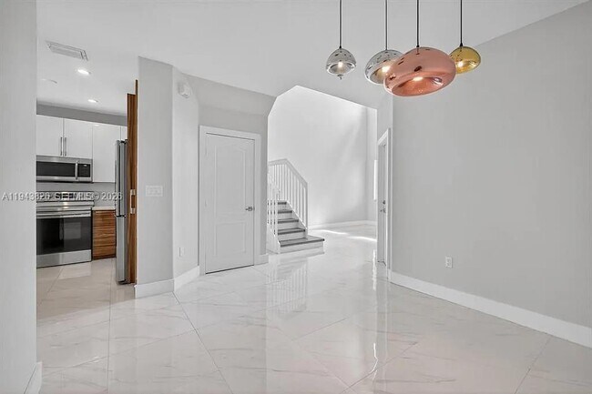 Foto del edificio - 981 SW 149th Ct