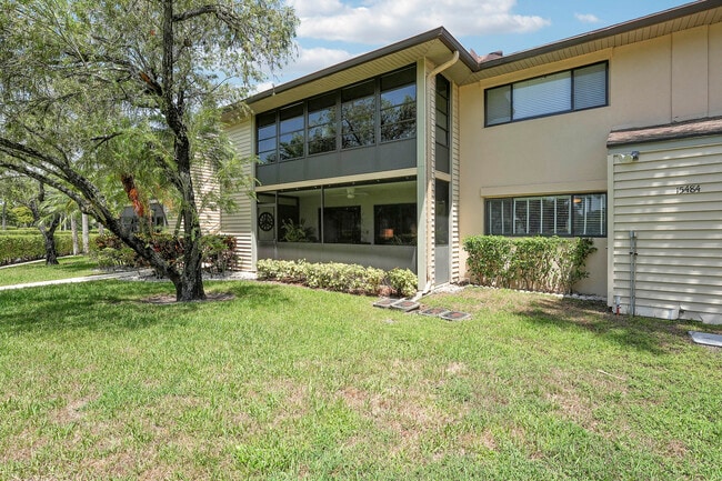 Building Photo - 15484 Lakes of Delray Blvd