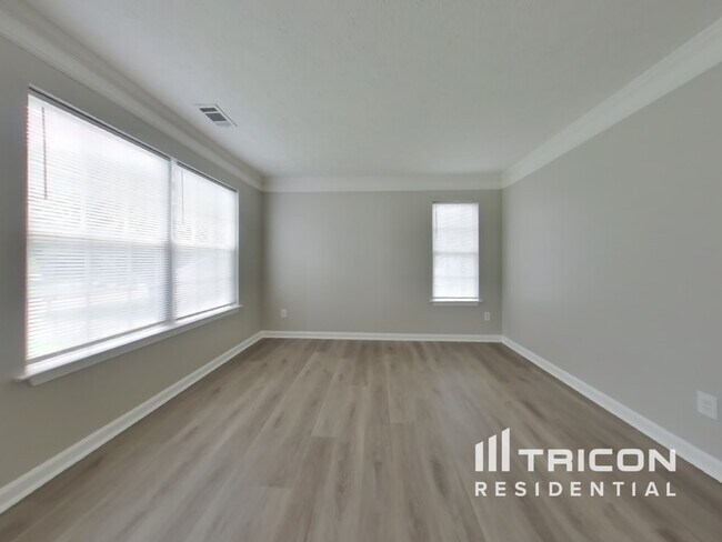 Building Photo - 6526 Revena Ct