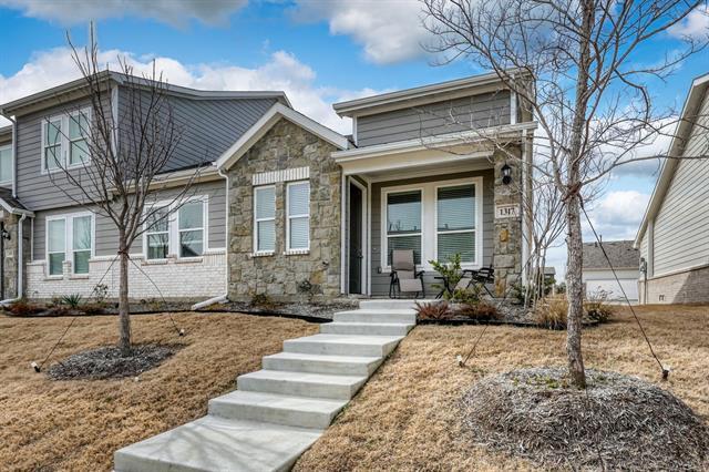 Foto del edificio - 1317 Creekbank Dr