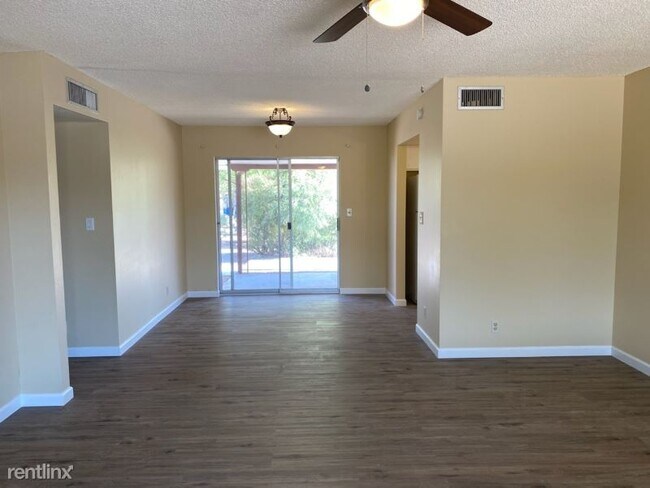 Building Photo - 2 br, 2 bath House - 6121 E Albany St