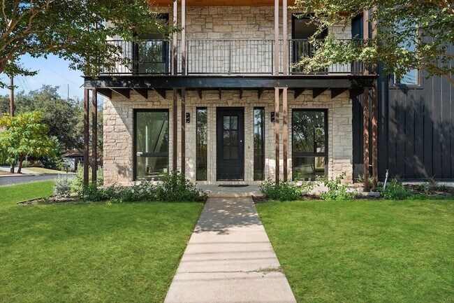 Foto del edificio - 3814 Wadford St