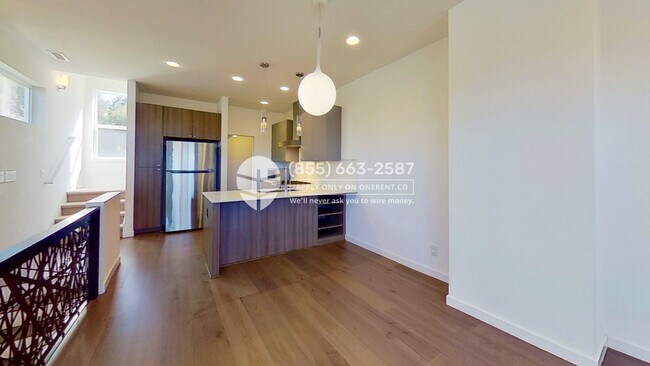 Foto del edificio - 8342 Mary Ave NW