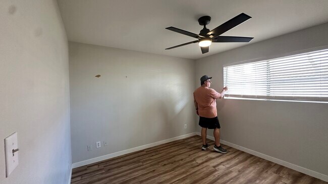 Foto del edificio - 2806 S Mill Ave