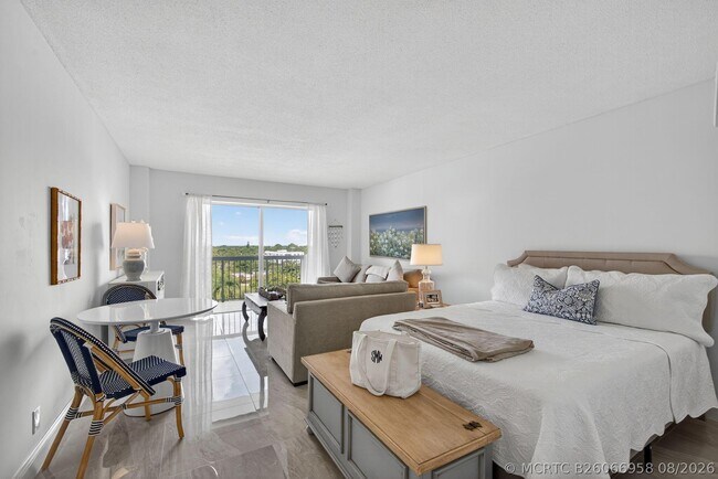Foto del edificio - 2600 N Flagler Dr