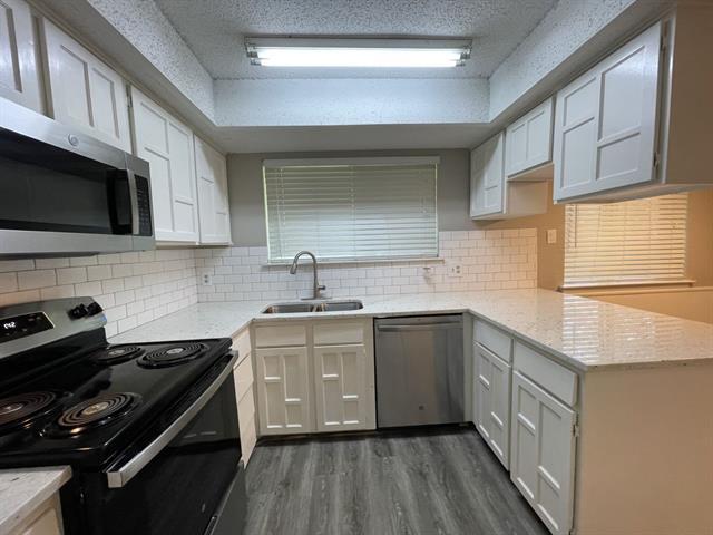 Building Photo - 2304 Norwich Ct