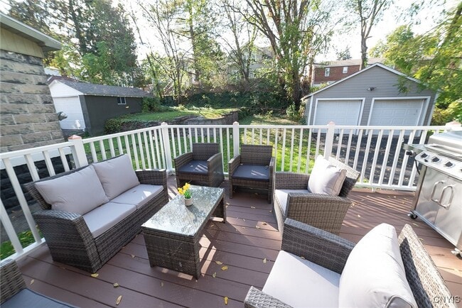 Foto del edificio - 312 Hall Ave