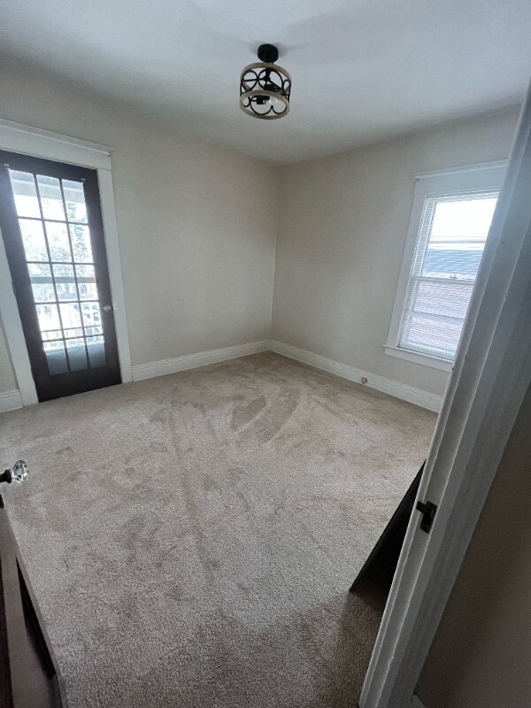 628 Parkside Ave, Buffalo, NY 14216 Room for Rent in Buffalo, NY