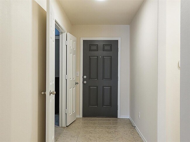 Photo - 1728 Trace Dr Apartment