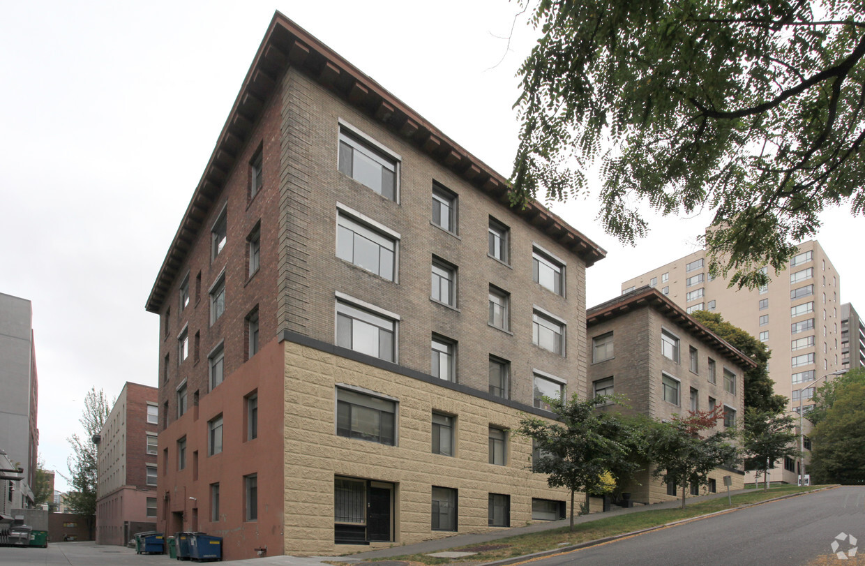 Foto del edificio - The Westminster Apartments