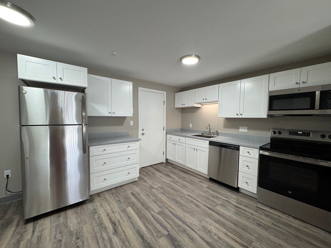 Acabados recién remodelados - Milford Trails Apartments and Storage
