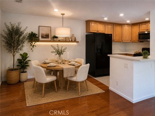 Building Photo - 6098 Terrace Ln