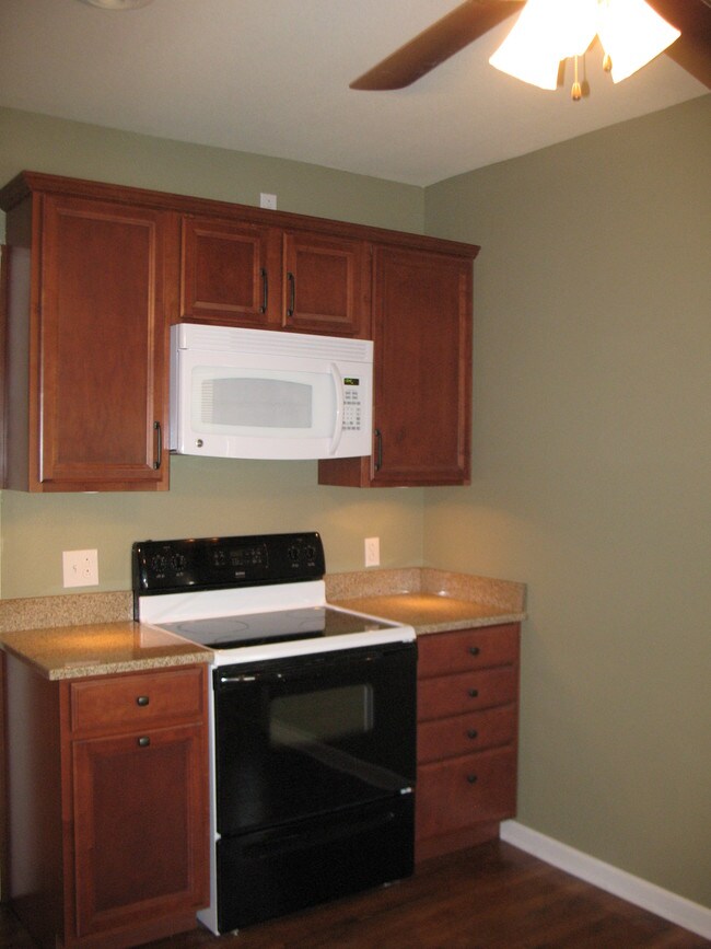 Building Photo - 4810 Jarboe St