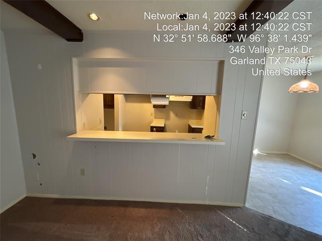 Building Photo - 346 Valley Park Dr