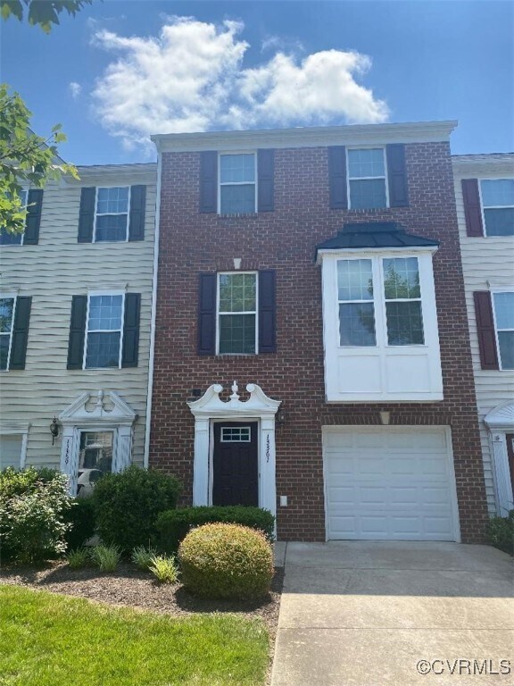 Primary Photo - 13361 Diamond Ridge Dr
