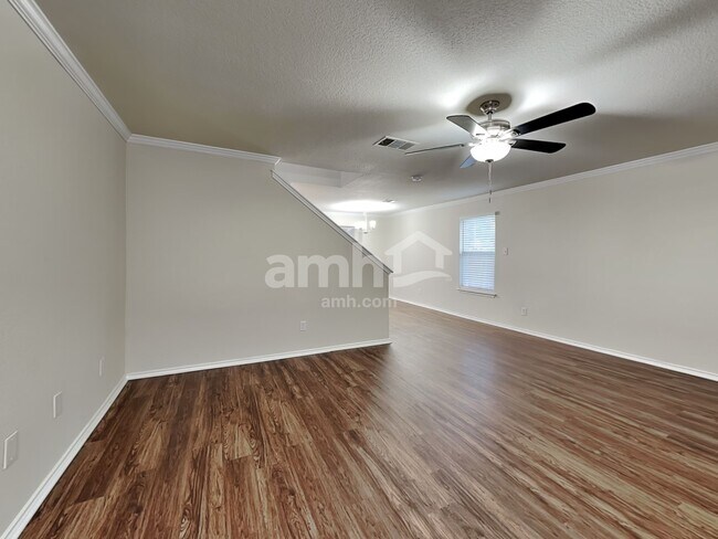 Building Photo - 278 Covent Dr