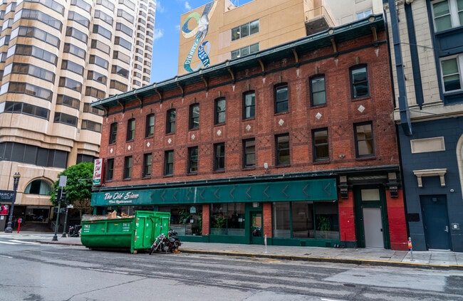 Building Photo - 225 Ellis St