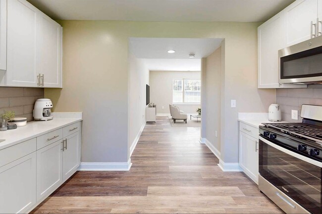 Photo - Rodgers Forge Apartments