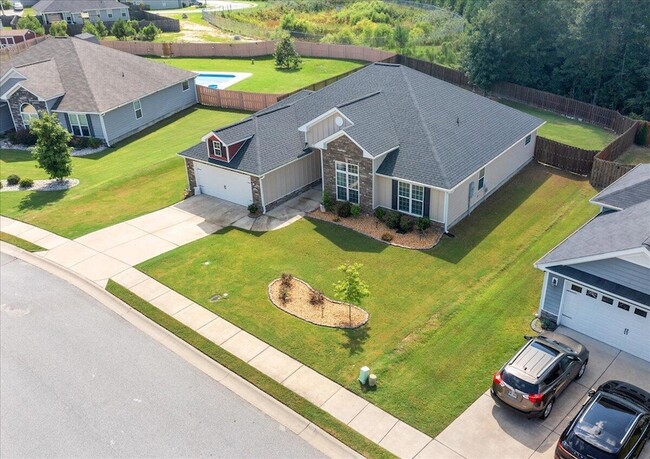 Building Photo - 5388 Copse Dr