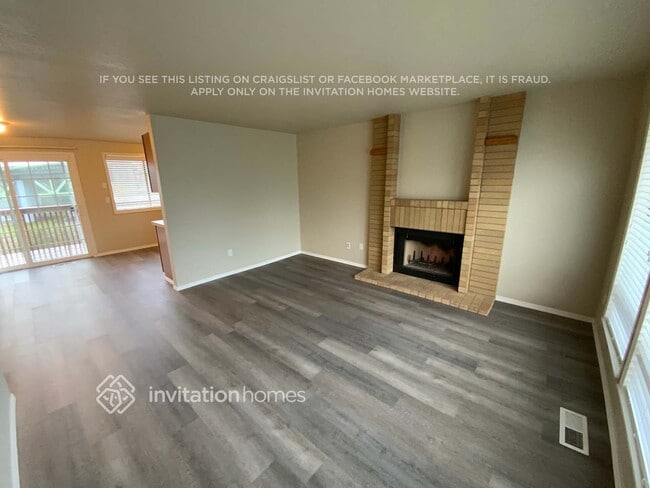 Building Photo - 7826 N Woodworth Ave